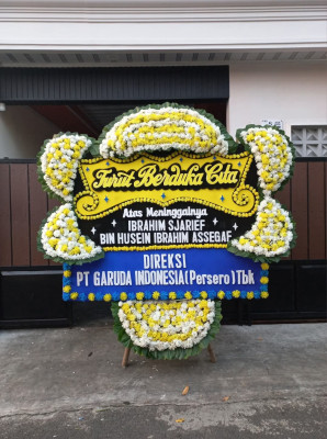 Papan Bunga Duka di Kalipare