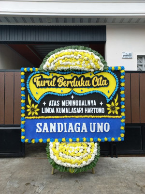 Papan Bunga Duka di Kalipare